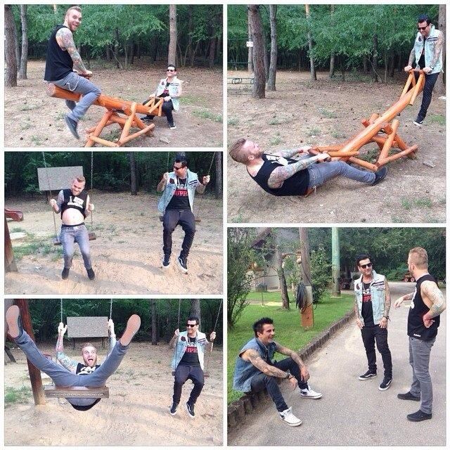 Hooligans a Paripa Csárdában